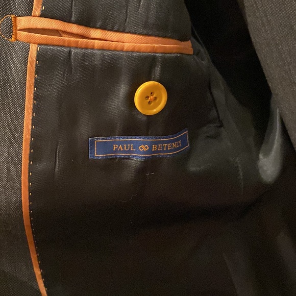 Paul Betenly suit - Picture 5 of 8